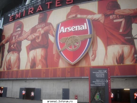 Emirates Cup - dddd PS ...Fara discutie cel mai modern stadion - gunner 4 life